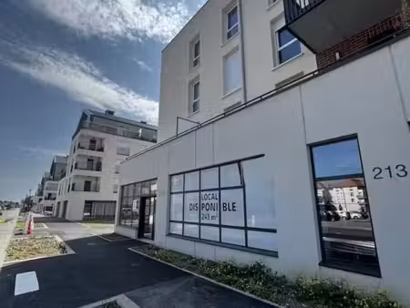 vente commerce venette 60280 242m²