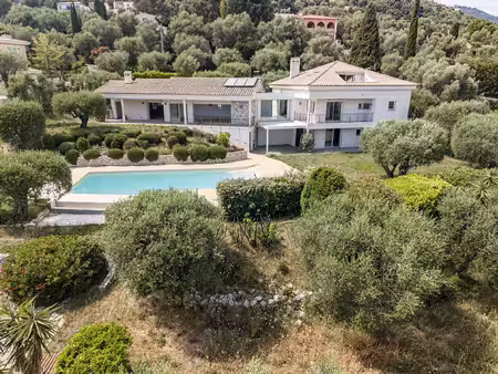 nice - gairaut - propriété 8 pièces de 290m²  sur 2294m² de terrain avec piscine et vues p