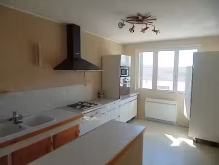 vente appartement 3 pièces 84 m² à dompierre-sur-veyle (01240)  120 000 €