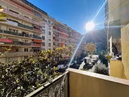 grand 4 pièces de 92 m² avec balcon et box fermé - nice l’ariane