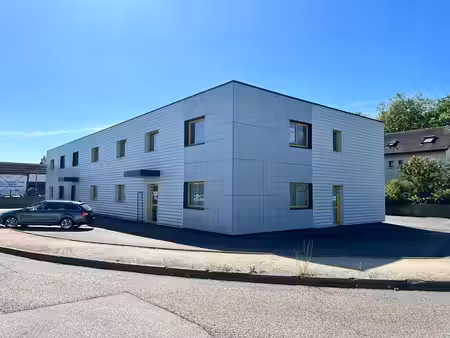vente bureaux 851m²