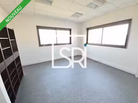 location bureaux cournon d auvergne 63800 186m²