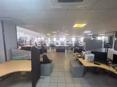 location bureaux creteil 94000 120m² à 861m²