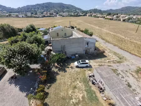 proche manosque(04)grand mas napoleonien au calme à aménag