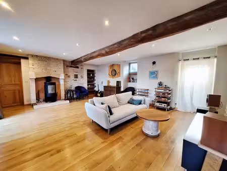 maison de caractère du xixe siècle – 200 m² – 5 chambres – grange aménageable de 90 m² – j