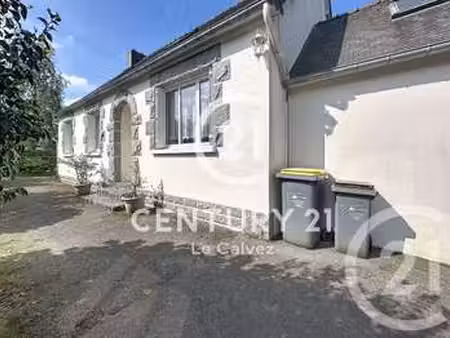 vente maison à gurunhuel (22390) : à vendre / 134m² gurunhuel