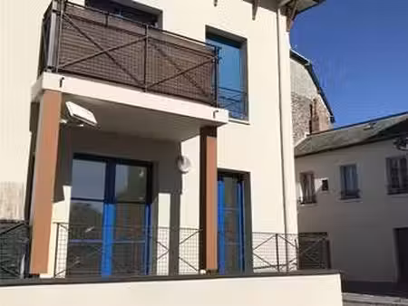 location appartement 3 pièces à châteaugiron (35410) : à louer 3 pièces / 50m² châteaugiro