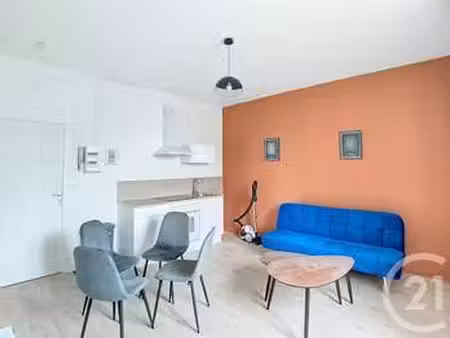 location appartement 2 pièces meublé à guingamp (22200) : à louer 2 pièces meublé / 37m² g
