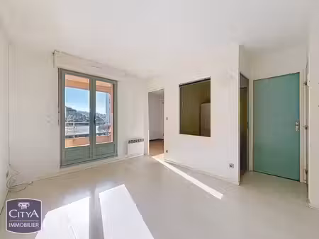 appartement à vendre 2 pièces 28 m² - sainte-maxime (83) - 160 000€
