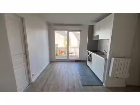vente appartement 2 pièces 33 m² à pontault-combault (77340)  149 500 €