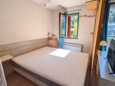 appartement à vendre 2 pièces 28.3 m² - les adrets (38) - 92 000€