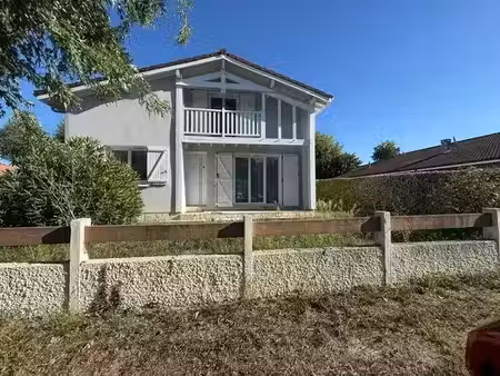 location maison 5 pièces 127 m² à mont-de-marsan (40000)  1 200 €