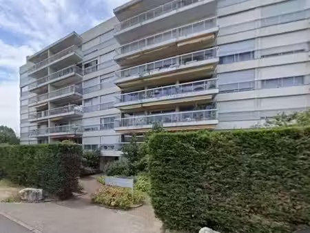 location parking à sainte-foy-lès-lyon (69110)  100 €