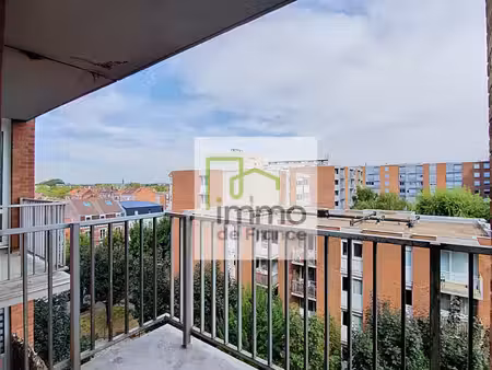 studio nouvelle madeleine - balcon et parking prive