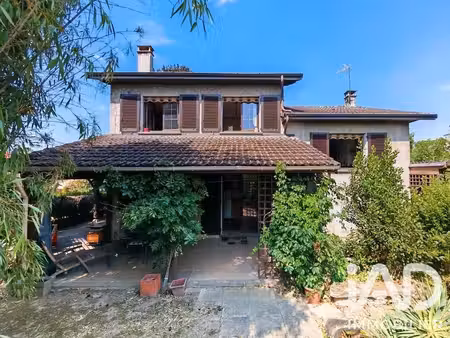 maison traditionnelle à saint-priest (69800)