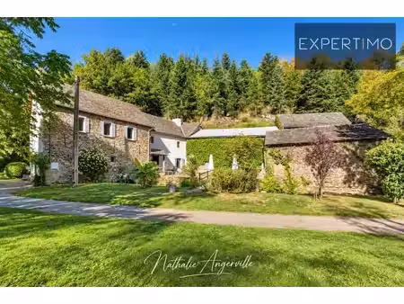 ancien moulin du xve siècle – environ 200 m² – hébergement indépendant – trois granges – p