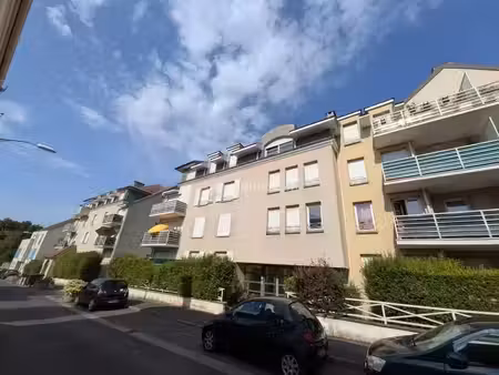 location appartement 1 pièces 27 m2 à champs-sur-marne