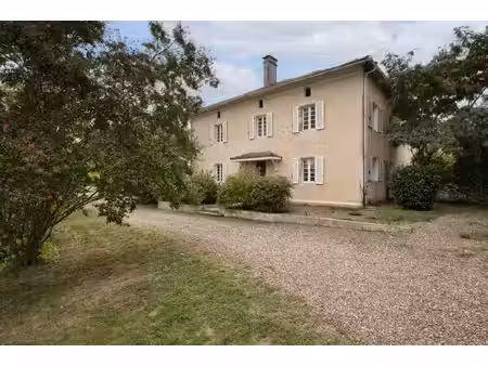 propriété landaise de caractère avec piscine – bergouey