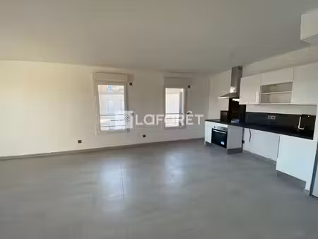 frejus location appartement t3 garage double