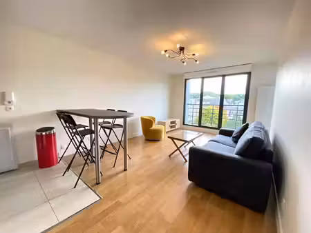 location appartement 2 pièces 44 m² à évreux (27000)
