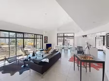 appartement de 3 chambres de luxe en vente à saint-étienne  france