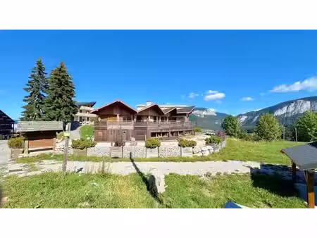 prestigieuse maison en vente bellevaux  auvergne-rhône-alpes