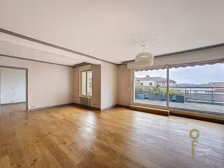 location appartement 4 pièces 143m² marcq en baroeul 59700