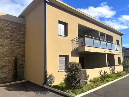 location appartement 3 pièces 61 m² à furiani (20600)