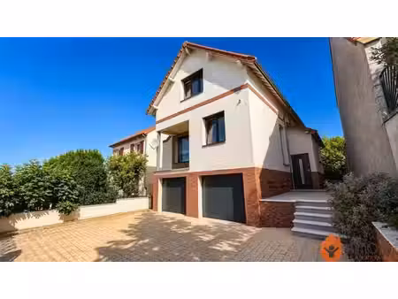 maison de 9 pièces de luxe en vente à ormesson-sur-marne  france