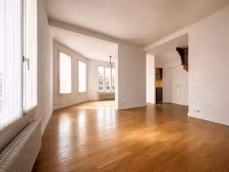 vente maison 7 pièces  123.11m²  fontenay