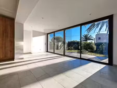 appartement de luxe de 3 pièces en vente à draguignan  france