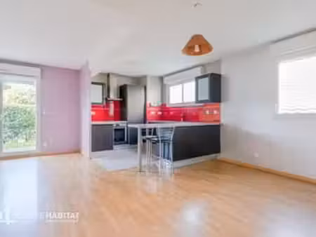 location appartement 4 pièces à sainte-luce-sur-loire (44980) : à louer 4 pièces / 84m² sa