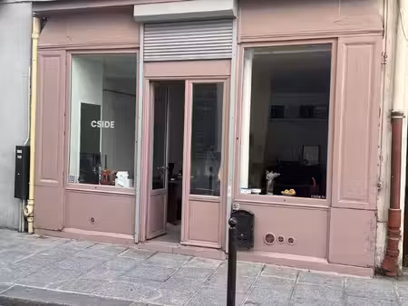 location local commercial 46m² paris 2ème