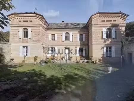 château de 1825 à uzès