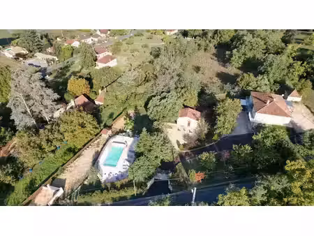 vente maison 12 pièces 250 m² à le bugue (24260)  495 000 €