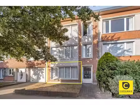 appartement te koop in berchem met 2 slaapkamers