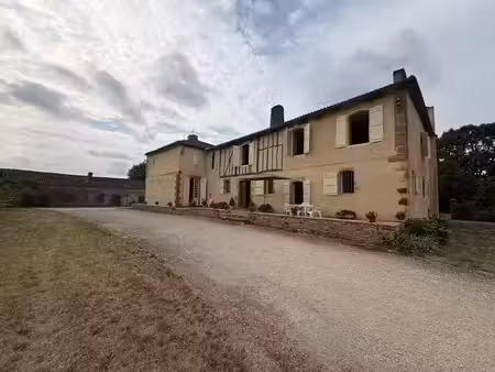 vente ferme 0 pièces 217 m² à salles-d'armagnac (32370)  493 000 €