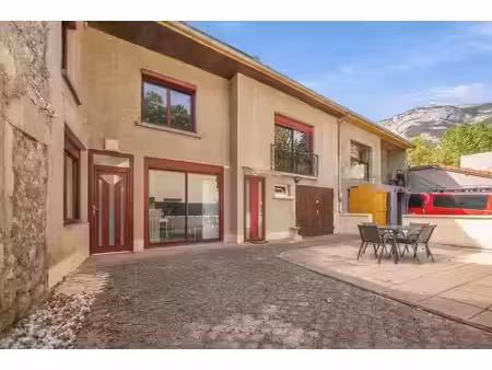 vente maison 6 pièces 138 m² à varces-allières-et-risset (38760)  362 000 €