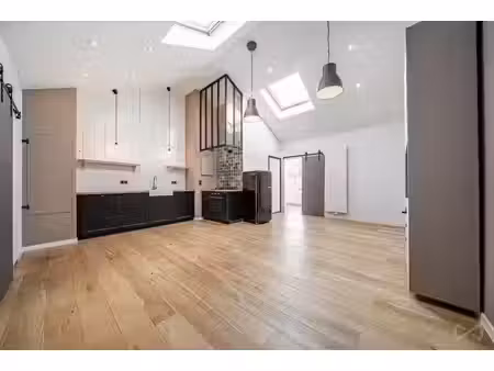 appartement à vendre à rue vanderkindere 122 uccle (vbe69813)