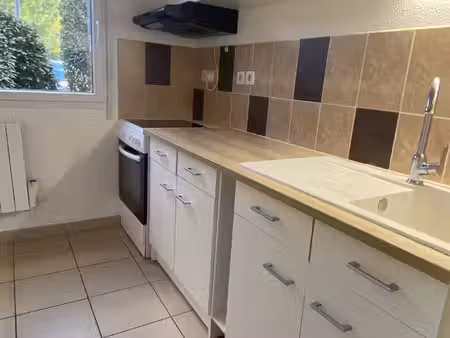 appartement terrasse parking dans residence securisee