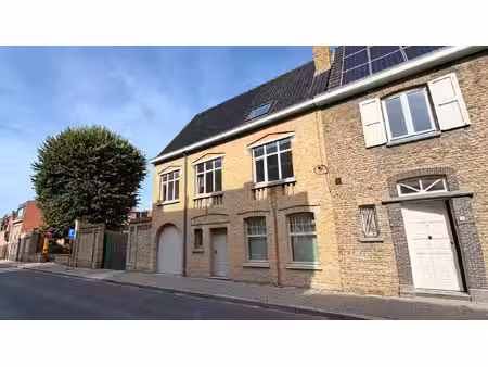 huis te huur in ieper met 4 slaapkamers