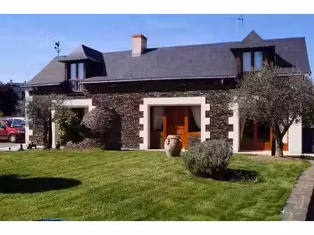 location maison 5 pièces  115.00m²  les garennes sur loire