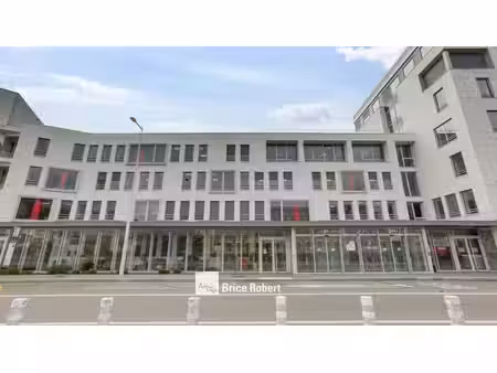 location bureaux 897m²