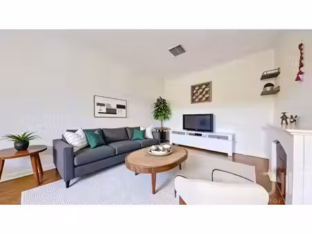 appartement à vendre à avenue d'italie 30 ixelles (vbe70023)