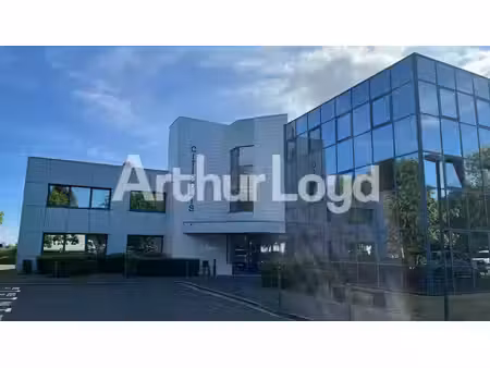 location bureaux herouville saint clair 14200 74m²