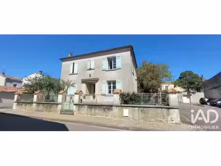 maison de ville à saint-jean-d’angély (17400)