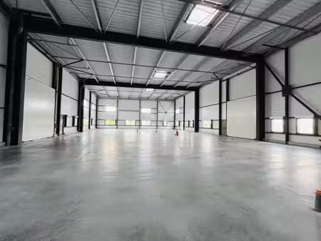 vente local d’activités donges 44480 1480m²
