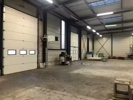 location entrepôt bussy-saint-martin 77600 1725m²