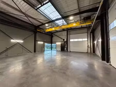 location local d’activités saint nazaire 44600 390m²