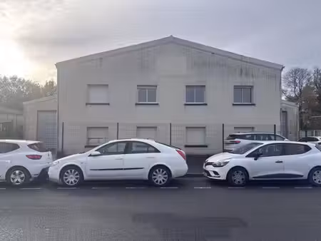 location local d’activités sainte luce sur loire 44980 994m²
